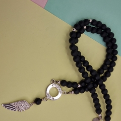 Imagen de COLLAR CORBATERO CARPE DIEM OBSIDIANA Y PLUMA 6513