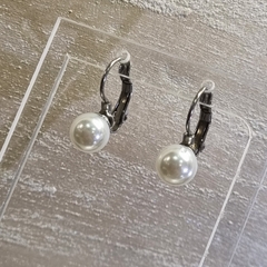 AROS DE ACERO QUIRURGICO CON PERLA COLGANTES CON SISTEMA BRISURA J6558 - comprar online