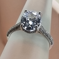 ANILLO PLATA CON IMPORTANTE CRISTAL DE SWAROVSKI OVAL K2028