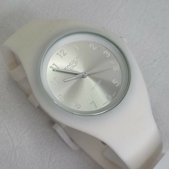 RELOJ DE SILICONA BLANCO KNOCK OUT COD: R6989
