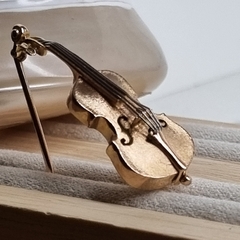 BROCHE PRENDEDOR VIOLIN EN ORO 18K ANTIGUO COD K7238