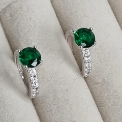 AROS ARGOLLAS CON CUBICS Y PERIDOTOS COLOR ESMERALDA K7222