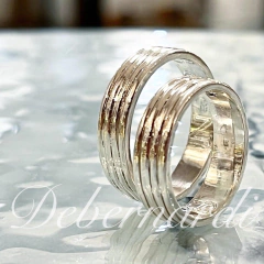 ALIANZAS PLATA RANURADAS HECHAS A MANO 3 VUELTAS - comprar online