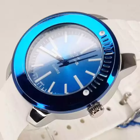RELOJ MONTREAL SILICONA BLANCO CON BISEL AZUL MU462A