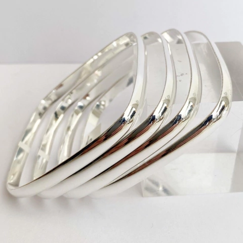 PULSERA ESCLAVA ACERO BLANCO MEDIA CAÑA CUADRADA 168