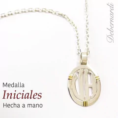 MEDALLA OVAL CON INICIALES / LETRAS Y DETALLE ORO LETRAS 9651 - comprar online