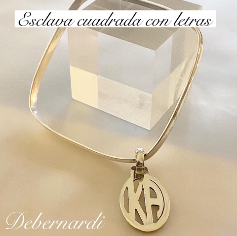 ESCLAVA CUADRADA ALPACA HECHA A MANO CON LETRA