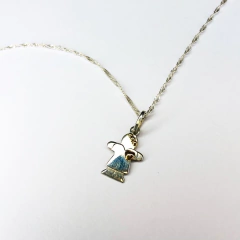 COLGANTE PLATA Y ORO CON MOÑO CHICO NENA