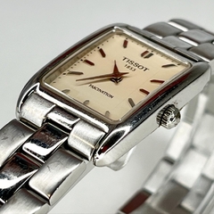 RELOJ DAMA ACERO RECTANGULAR ACERO Y FONDO CREME PROMOCION T67128511 - comprar online