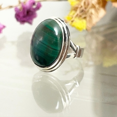 ANILLO PLATA Y MALAQUITA OVAL CABUJON HECHO A MANO SK577