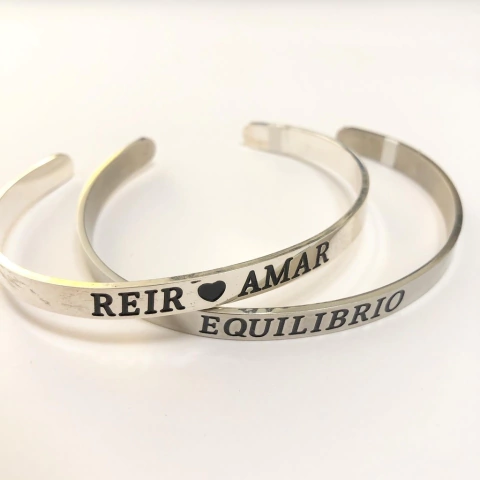 PULSERA RIGIDA DE ACERO CON FRASES EN HOT SALE !! 7882