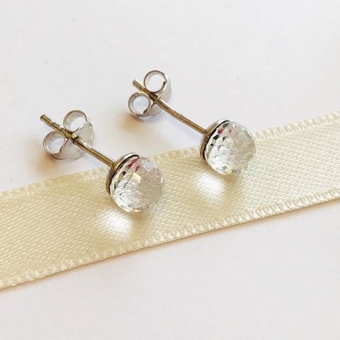 AROS SWAROVSKI BOLITA CRISTAL FACETADOS MEDIANOS PLATA.