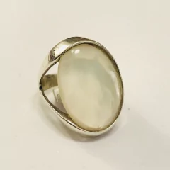 ANILLO PLATA Y NACAR OVAL J326 en internet