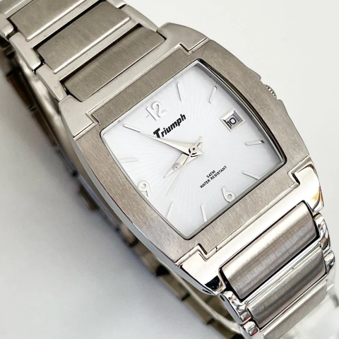 RELOJ TRIUNPH RECTANGULAR TAMAÑO DAMA COD: 520174