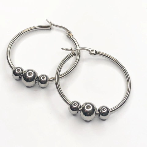 AROS DE ACERO ARGOLLAS MEDIANAS CON BOLITAS.