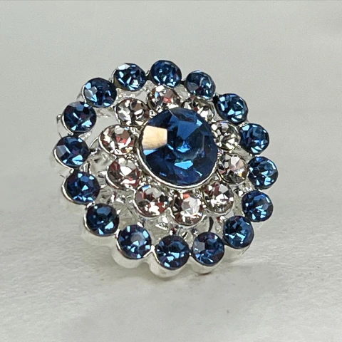 ESCARAPELA CON PIEDRAS FANTASIA REDONDA TIPO 2998PIN