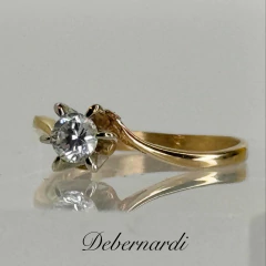 ANILLO DE ORO18K ESTILO SOLITARIO CON CIBICS TALLA BRILLANTE COD: 6210 - comprar online