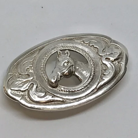 HEBILLA CINTO CON CABALLO PLATA T3116