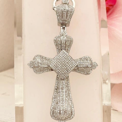 IMPONENTE CRUZ PLATA Y PAVEE DE CUBICS K2262 - DEBERNARDI - Joyeria Debernardi