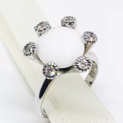 ANILLO PLATA Y PIEDRA DE LA LUNA CON CUBICS J788 en internet