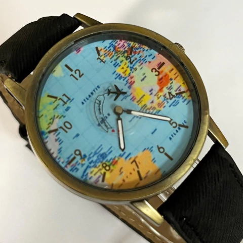 RELOJ MAPAMUNDI AVION, COLOR NEGRO cod: ML832