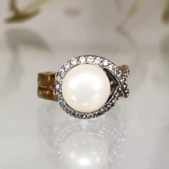 ANILLO PLATA Y ORO CON IMPORTANTE MARDREPERLA K2020
