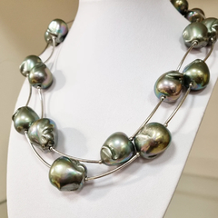 COLLAR MADREPERLA ESPAÑOLA Y ACERO BLANCO PERLAS DE MALLORCA J8006