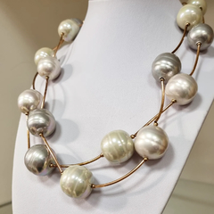 COLLAR MADREPERLA Y ENCHAPADO 3 COLORES J8007 MALLORCA