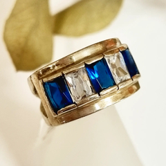 ANILLO ZAFIRO Y CUBICS PLATA Y ORO K1185