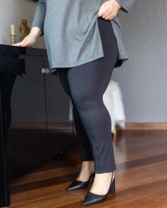 Calça Legging Montaria Suplex Preta flanelada PLUS SIZE G1 G2 G3 - comprar online