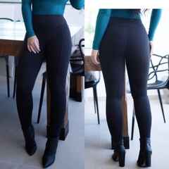 Imagem do COMBO Kit Inverno Calça Legging Montaria Flanelada + 2 Blusas Segunda Pele