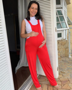 Macacão Jardineira Básica Malha Viscolycra Vermelho na internet