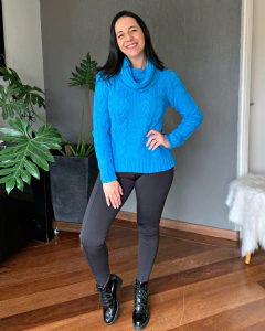 Blusa Tricot Grosso trançado Gola Boba Azul - comprar online