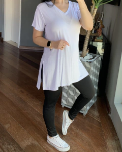 Camiseta Alongada Vestleg Branco GOLA V