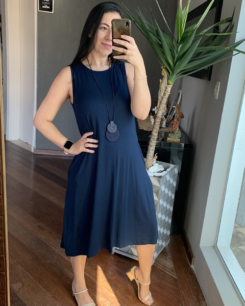 Vestido Regata Midi Azul Marinho com bolsos