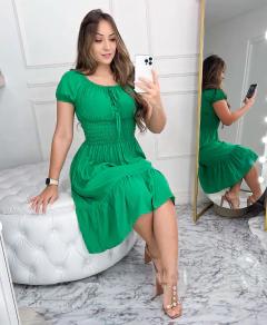 Vestido Midi cintura Lastex manga curta Verde bandeira na internet