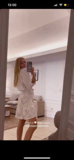 Batas 4 Kimonos De Novia - Ajuar De Bodas - Pack Especial Influencer Jus Rolon Es para La Novia Y Damas De Honor de Seda Rosa viejo con volados