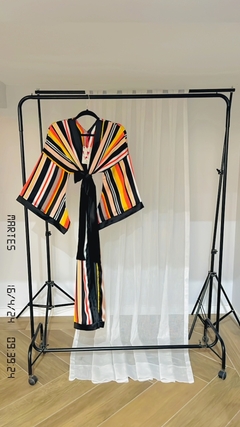 Kimono con Mangas Japonesas de Seda Rayada Coleccion Especial Invierno 2024 - tienda online