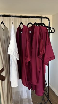 Pack 4 Batas Kimonos De Novia - Ajuar De Bodas - Batas Novia Ajuar De Boda Pack Para La Novia Y Damas De Honor Cherry Bordo - comprar online