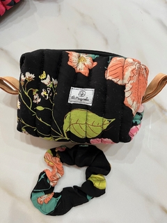 Neceser Super Elegante hecho con telas de alta calidad Femenino y con estilo Para llevar Make Up TELAS OPACAS