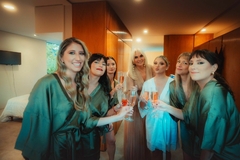Imagen de Pack 4 Batas Kimonos De Novia - Ajuar De Bodas - Batas Novia Ajuar De Boda Pack Para La Novia Y Damas De Honor Verde Militar