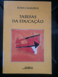 LIVRO TAREFAS DA EDUCAÇÃO DE JUAN CASASSUS