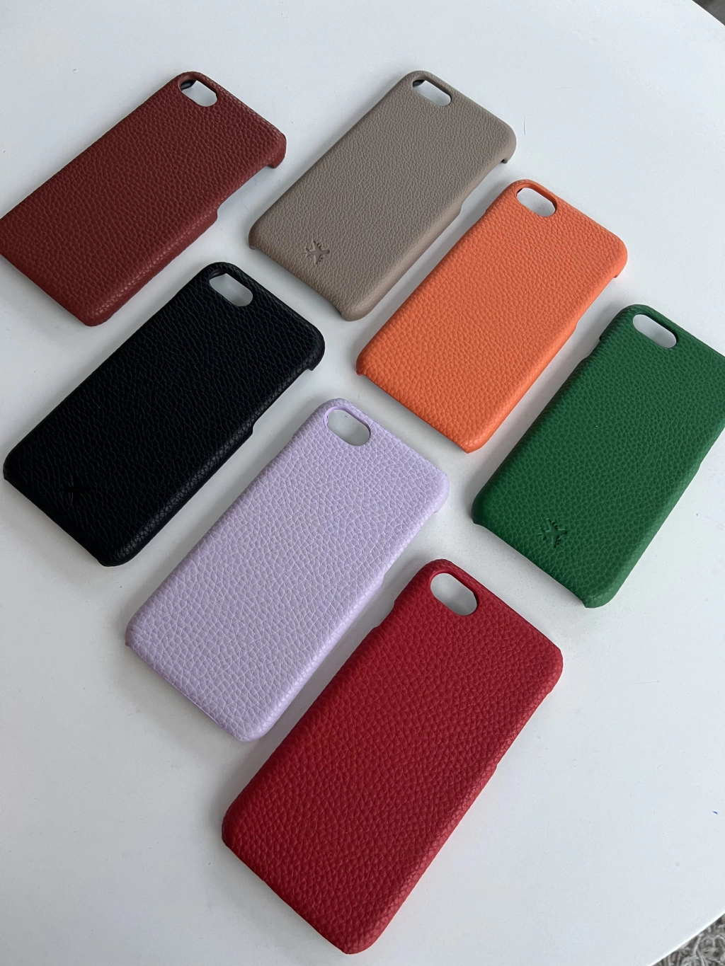 Funda ecocuero granada lisa Iphone 7Plus / 8 Plus