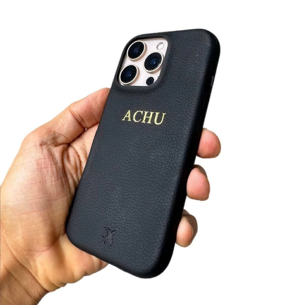 Funda Iph 16 Pro BOTONES CERRADOS PERSONALIZADA