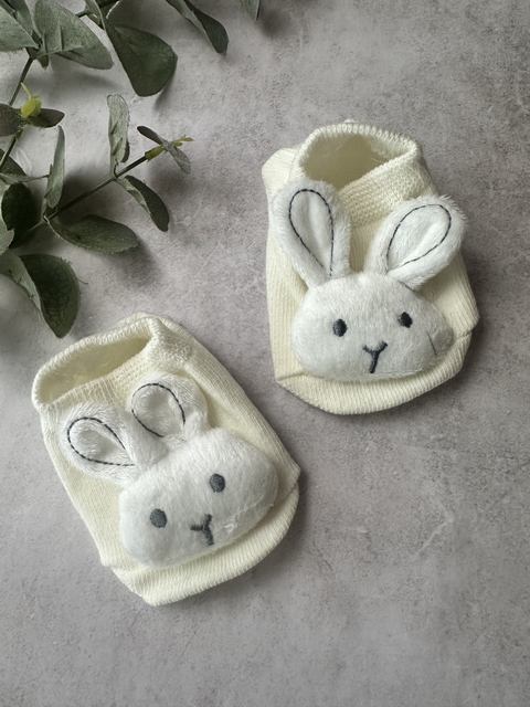 Meia Coelho Off- 03 á 18 meses - comprar online