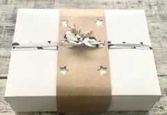 Box regalo sorpresa taza para pintar, crear tarjeta y decorar cookies por pedido en internet