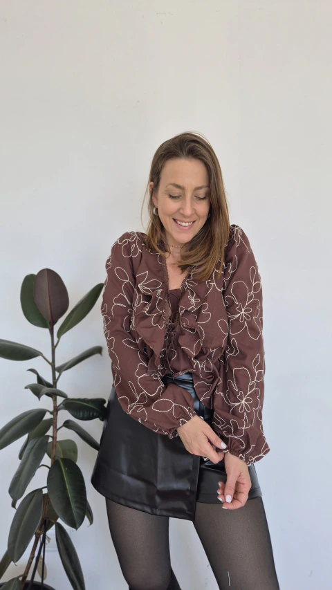 Blusa Chic Chocolate