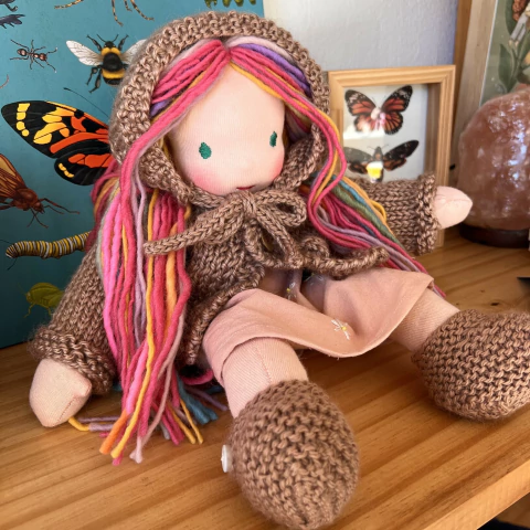 Muñeca Arcoíris mediana a pedido - tienda online