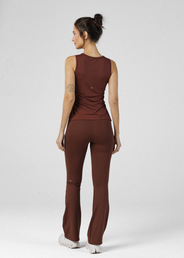 Cal&ccedil;a Flare Vulca