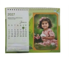 CAL011 - CALENDÁRIO DE MESA CASINHA NA ÁRVORE - 2027